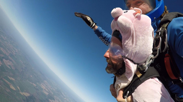  UOM Member Cameron Naughton Completes Charity Parachute Jump